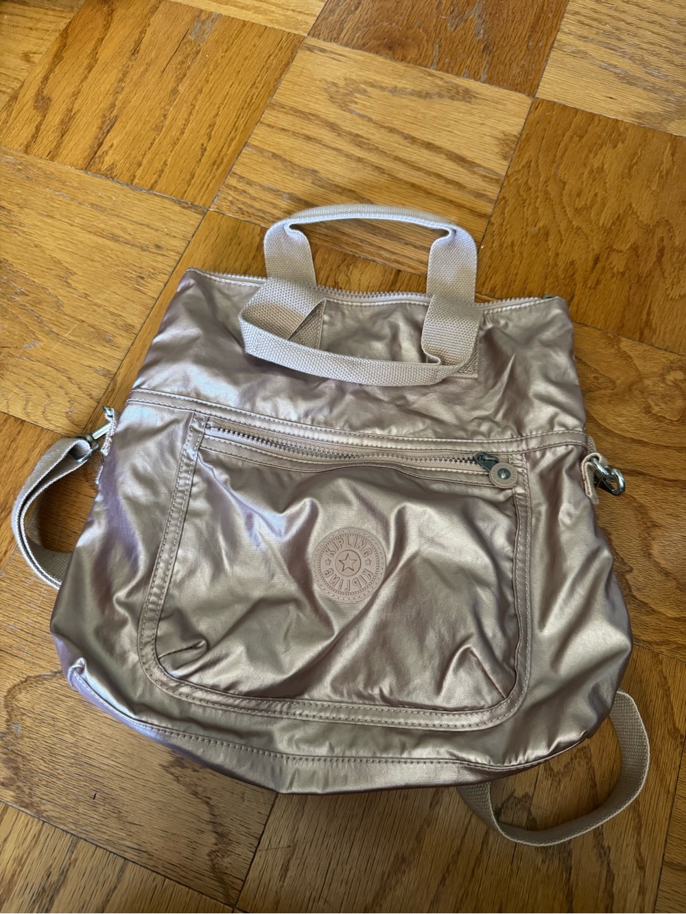 KIPLING
Nylon Metallic Finish Eleva Large Convertible Crossbody